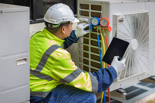 Professional Hvac technician working in Hiram, OH